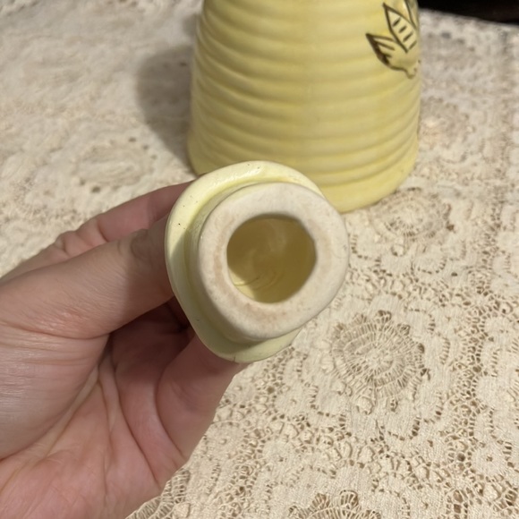 Vintage Lidded Beehive Creamer / Mini Pitcher - Picture 6 of 8